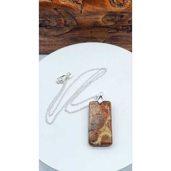Natural Fossil Coral Necklace Fossilized Crystal Stone Pendant - Picture 3 of 9